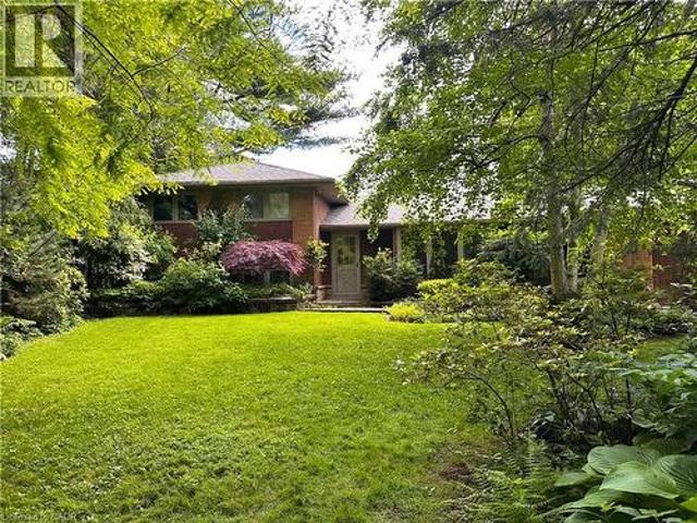 House for rent in Ancaster, Ontario