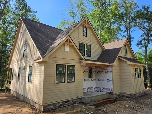 House for sale in The Village at Grandfather, Grandfather