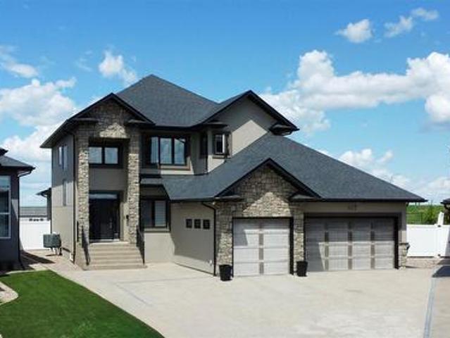House for sale in Saskatoon, Saskatchewan