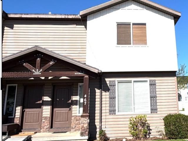 Townhouse for sale in Roosevelt, Utah