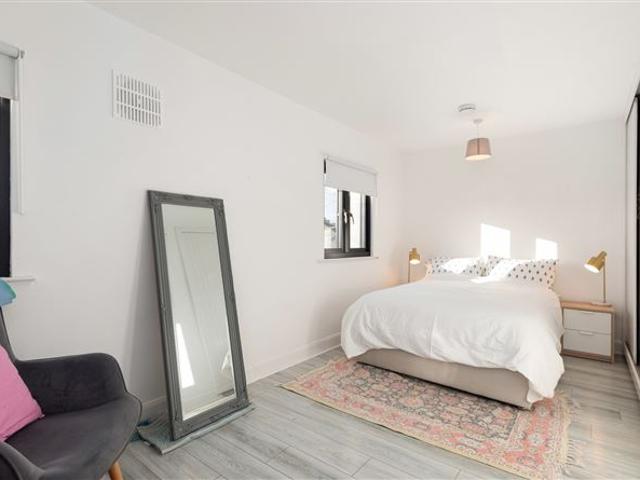 Terraced House for sale in Dun Laoghaire, North Tipperary