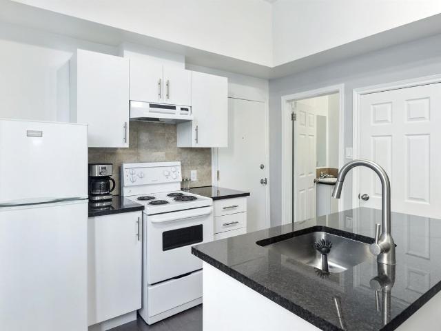 Apartment for rent in Mulhurst Bay, Ontario