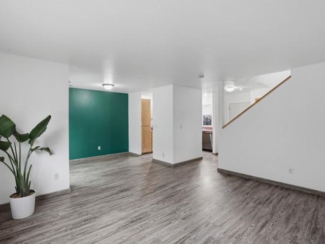 Townhouse for sale in Oregonia