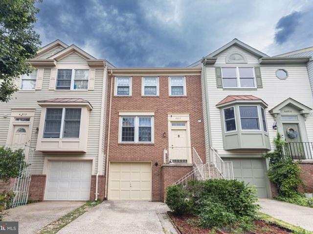 Townhouse for sale in Virginia