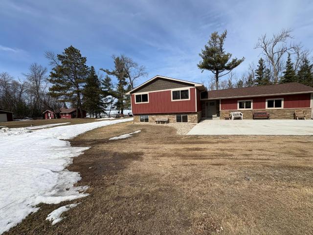House for sale in Becker, Minnesota