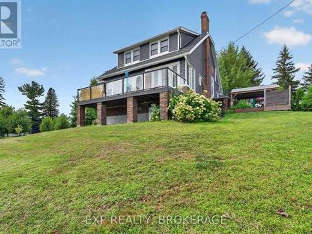 House for sale in Gananoque, Ontario