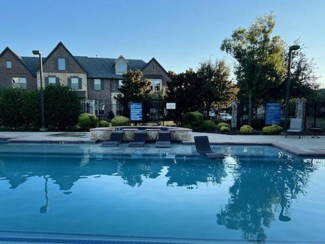 Townhouse for rent in Carrollton