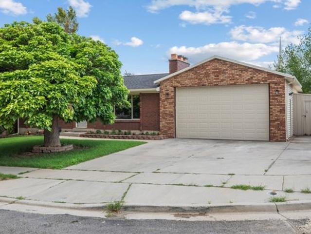 House for sale in West Valley City, Utah
