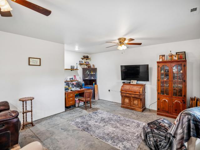 Land for sale in Chariton, Iowa