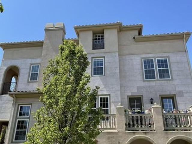 Condo for sale in Dublin, California