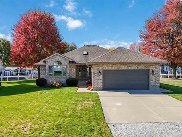 House for sale in St. Clair, Ontario
