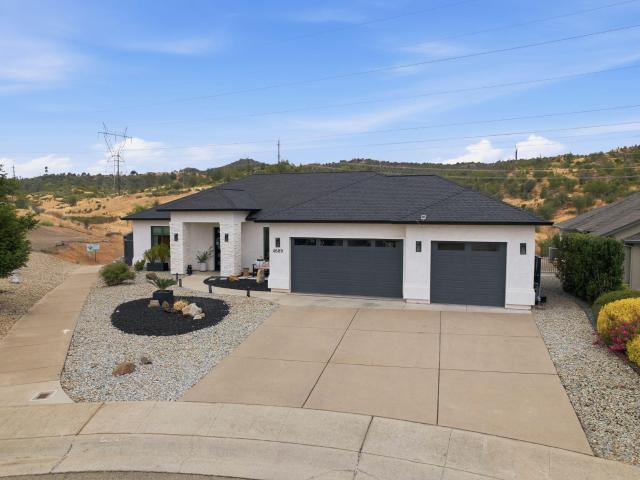 House for sale in Shasta, California