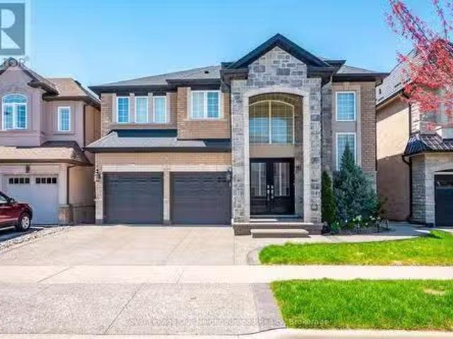 House for sale in Burlington, Ontario