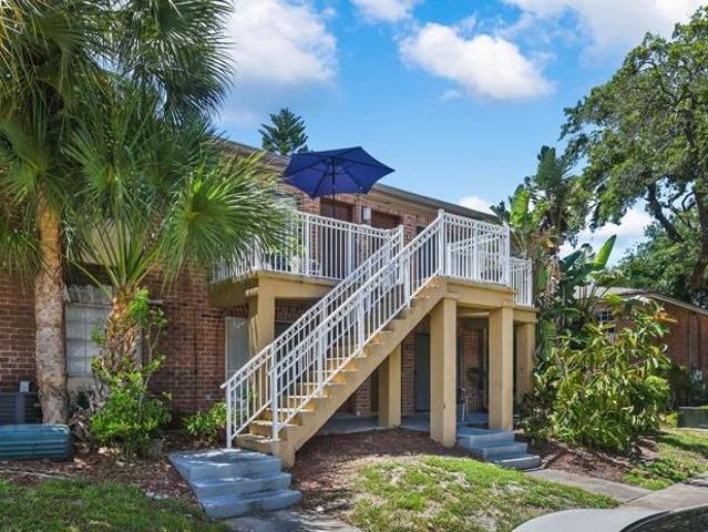 Condo for sale in Eatonville, Florida