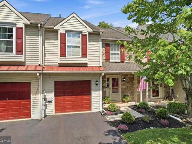 Townhouse for sale in Souderton, Pennsylvania