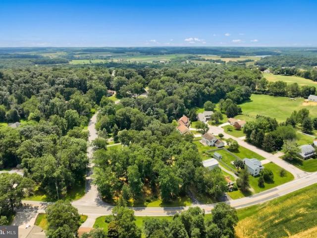 House for sale in Glenville, Pennsylvania