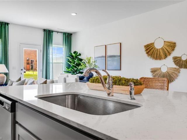 Townhouse for sale in Haw River, North Carolina