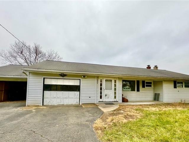 House for sale in Breesport, New York