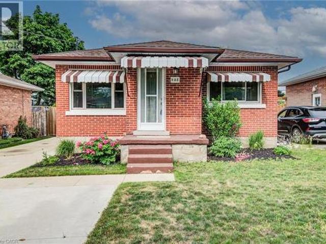 House for sale in Kitchener, Ontario