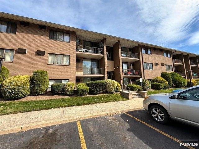 Condo for sale in Little Ferry, New Jersey