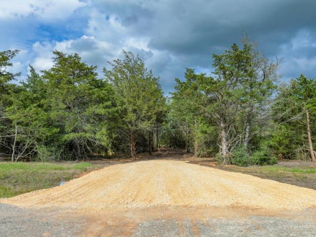 Land for sale in Carmine, Texas