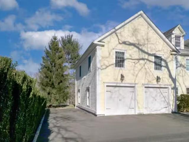 Apartment for rent in New Canaan