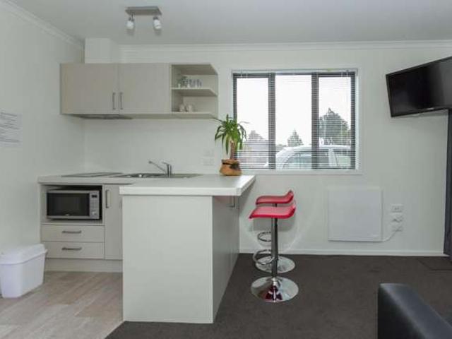 Apartment for rent in Melville, Hamilton City