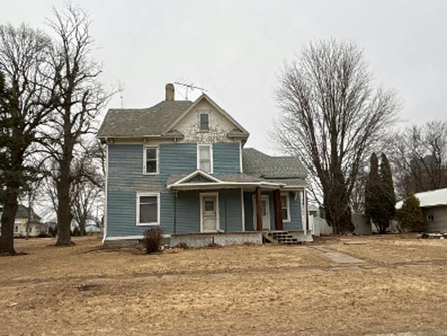 House for sale in Toeterville, Iowa