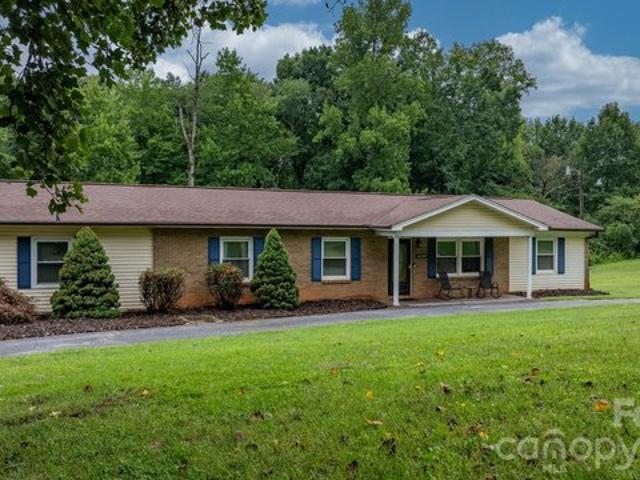 House for sale in Granite Falls, North Carolina