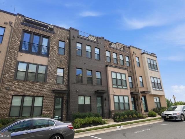 Townhouse for sale in Virginia
