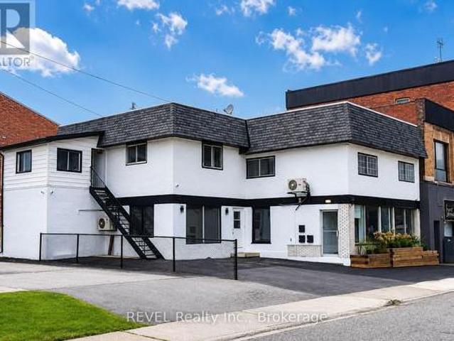 Commercial for rent in Niagara, Ontario
