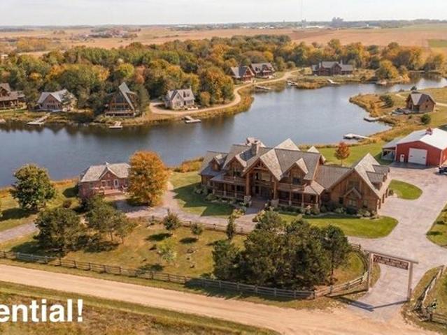 House for sale in Beresford, South Dakota