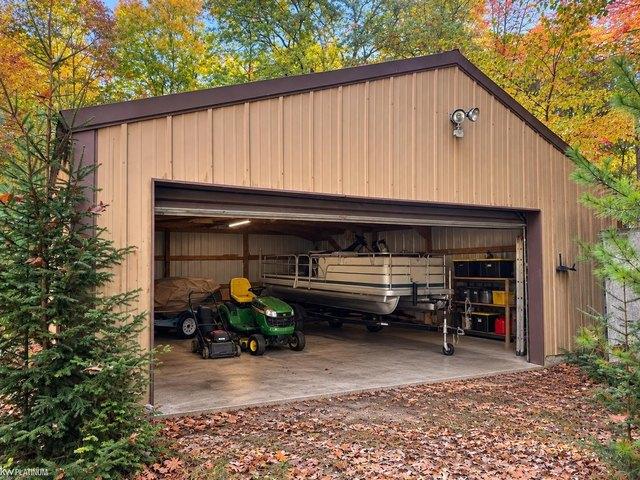 House for sale in Hale, Plainfield Township