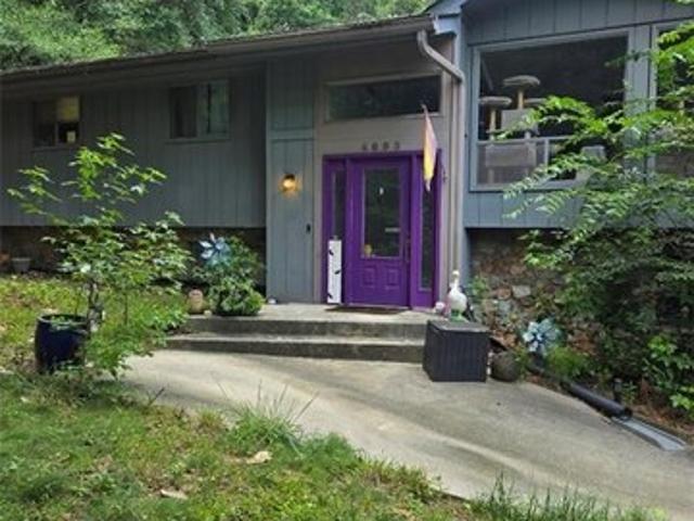 House for sale in Lilburn, Georgia