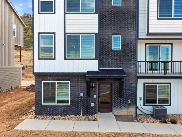 Townhouse for sale in Morrison, Colorado