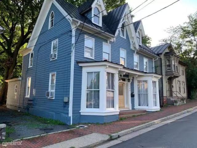 Condo for rent in Leesburg