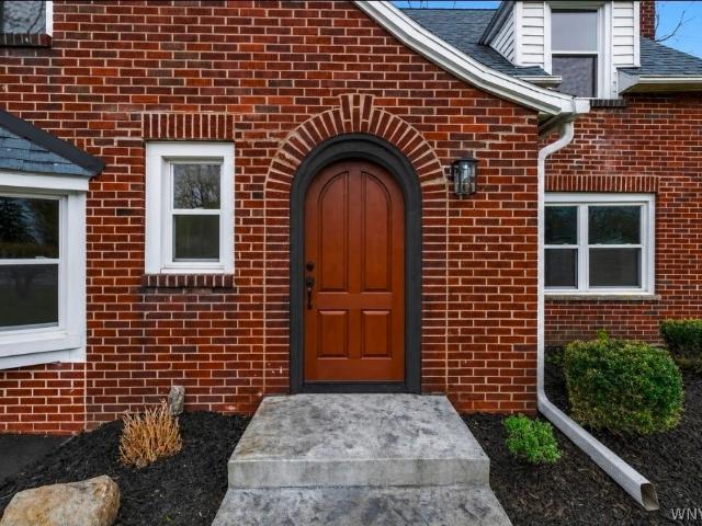 House for sale in Wanakah, Town of Hamburg