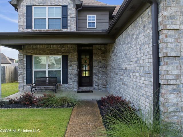 House for sale in Nesbit, Mississippi