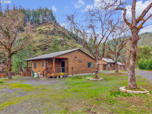 House for sale in Oregonia