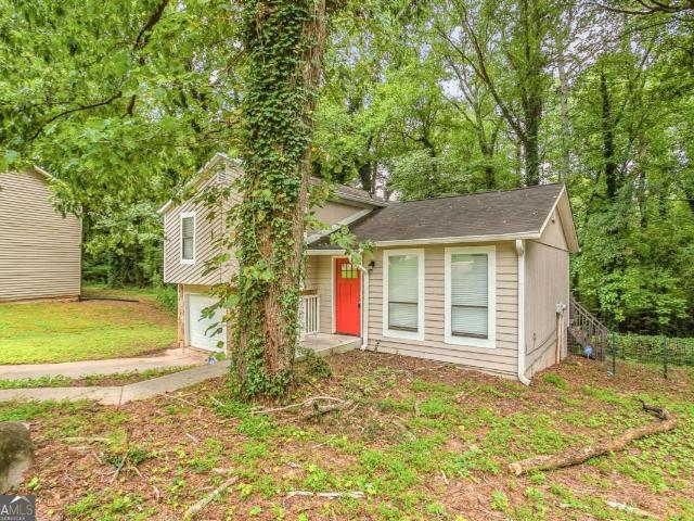 House for sale in Pine Lake, Georgia
