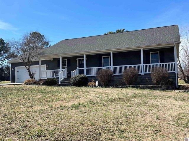 House for sale in Mayfield, Kentucky