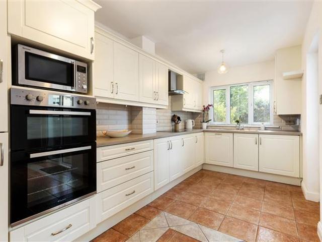 Detached House for sale in Lucan, North Tipperary
