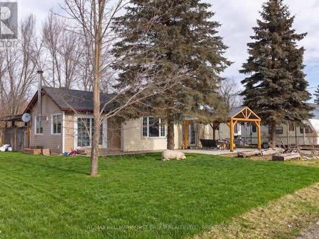 House for sale in Loyalist, Ontario
