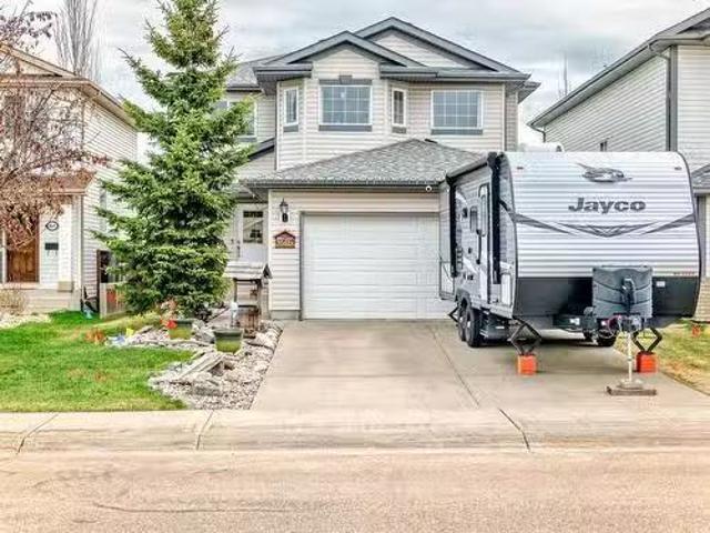 House for sale in Sherwood Park, Alberta