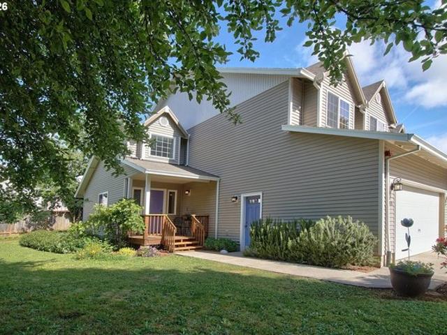 Townhouse for sale in Oregonia