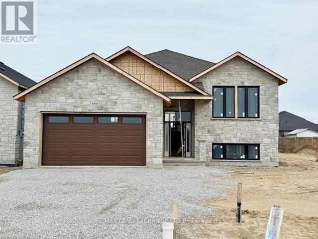 House for sale in Saugeen Shores, Ontario