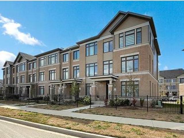 House for sale in Ancaster, Ontario