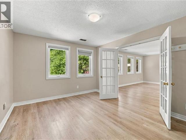 Apartment for rent in Ancaster, Ontario
