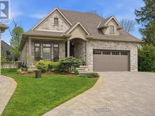 Condo for sale in Arva, Ontario