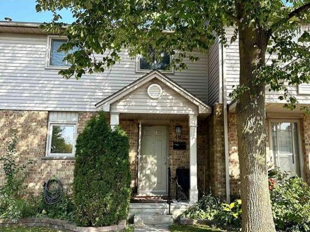 Townhouse for rent in Arva, Ontario